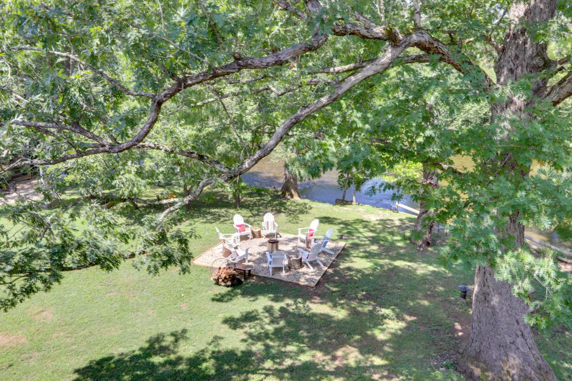 Riverfront Townsend Apt - 18 Miles To Pigeon Forge Εξωτερικό φωτογραφία